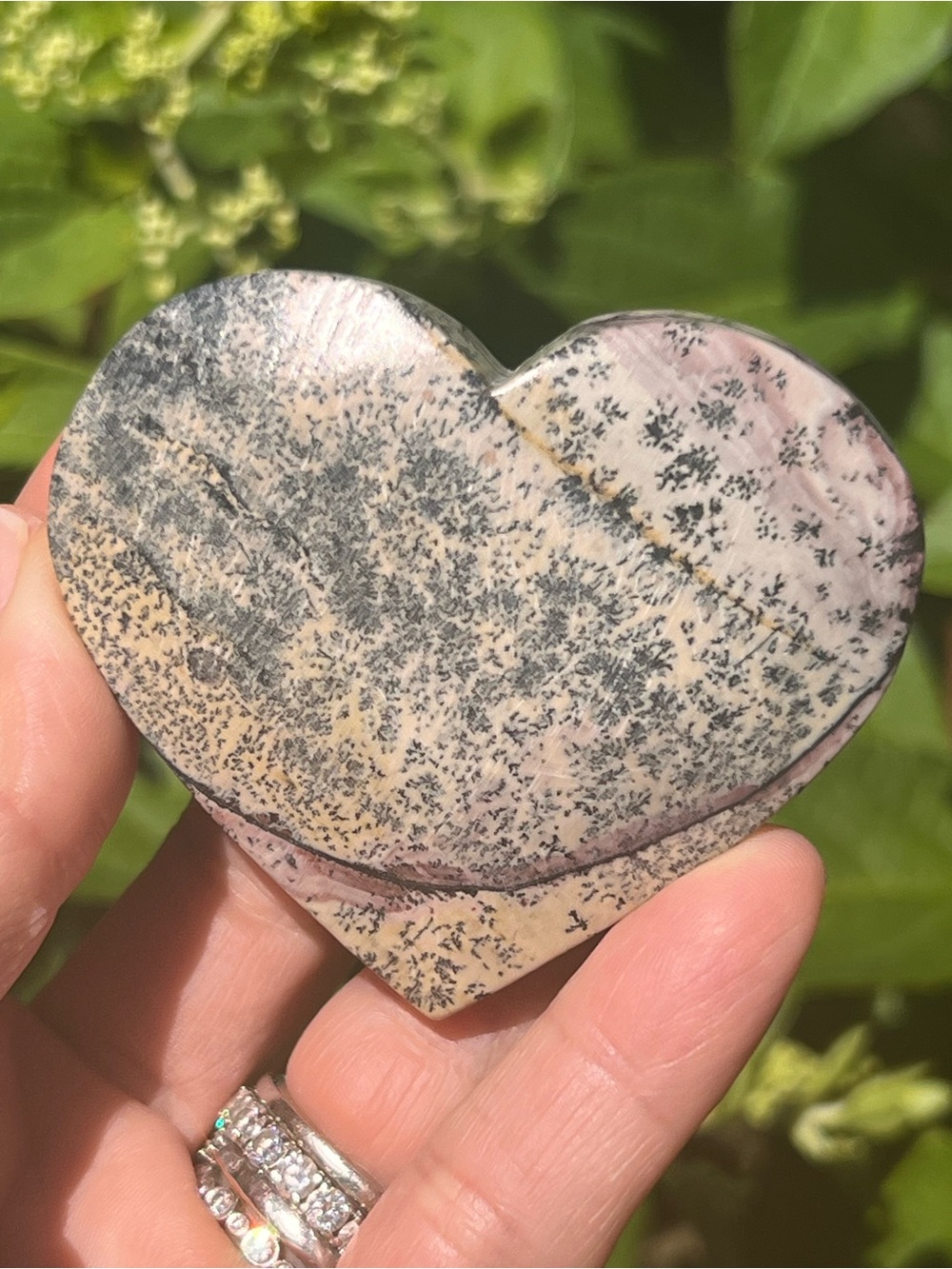 Picture (1) Jasper heart with stand | Crystal